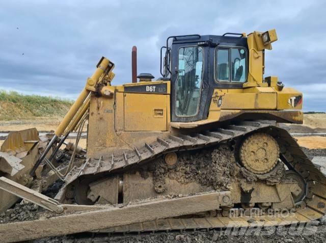 CAT D 6 T LGP Buldooserid