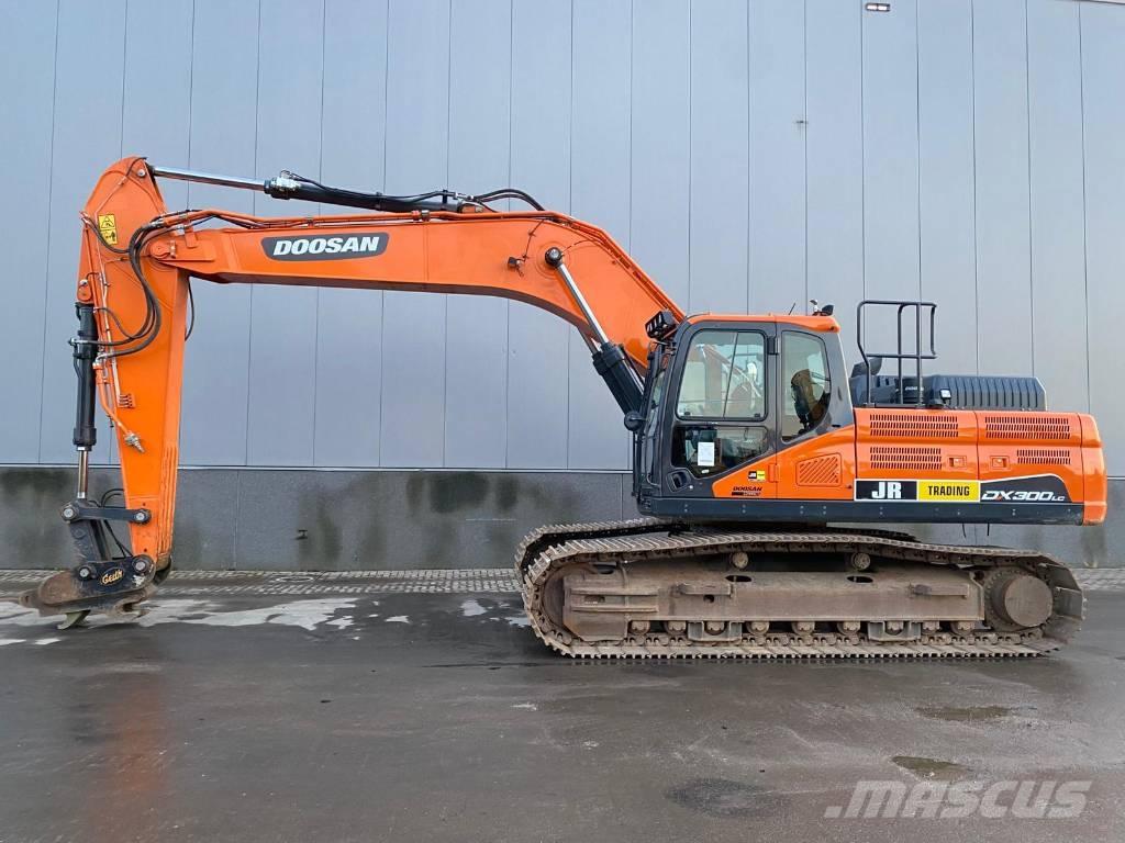 Doosan DX 300 LC-7 Roomikekskavaatorid