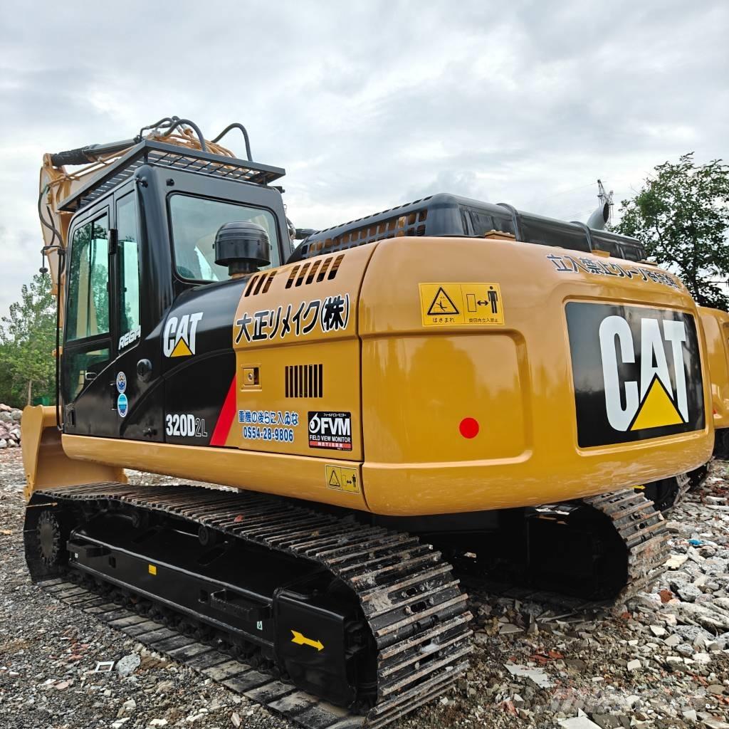 CAT 320D2 Roomikekskavaatorid