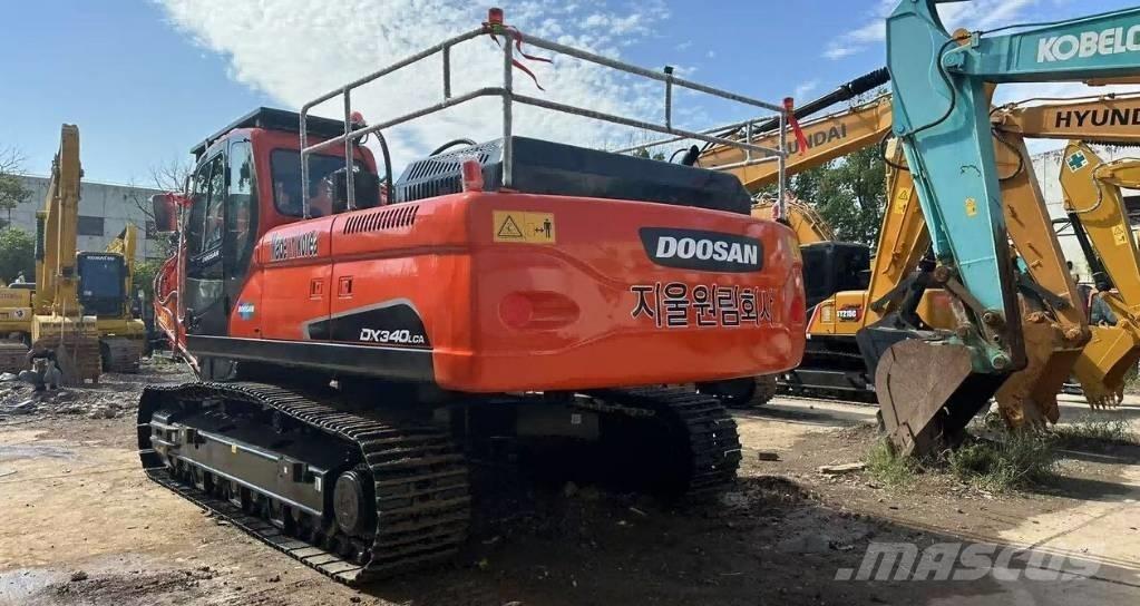 Doosan DX340 Roomikekskavaatorid
