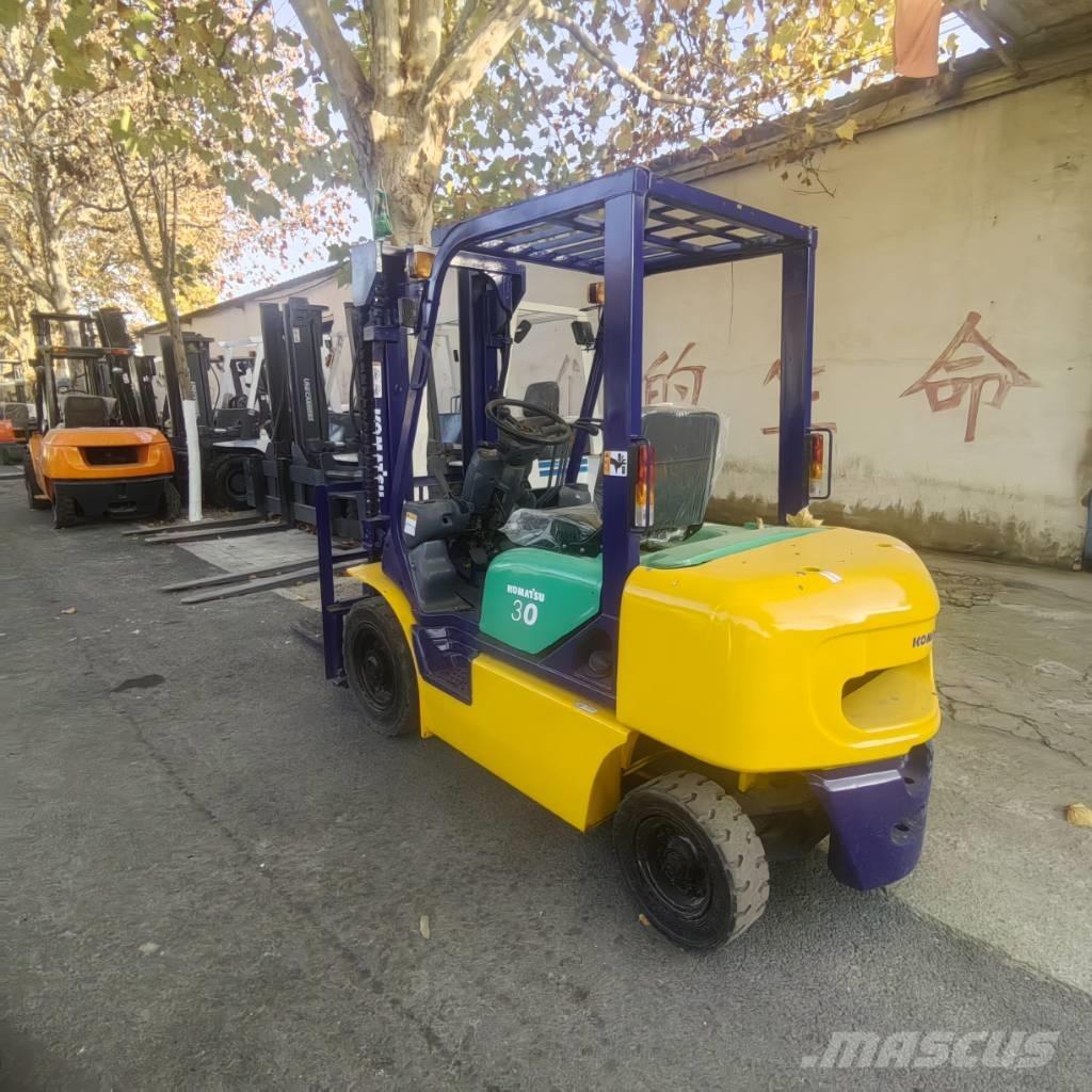  小松叉车 3t Diiseltõstukid