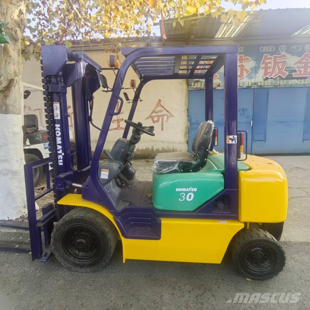  小松叉车 3t Diiseltõstukid