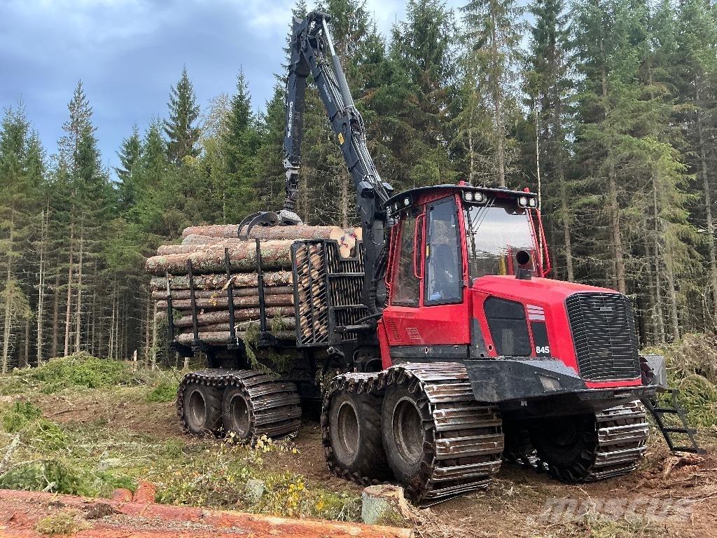 Komatsu 845 Forwarderid