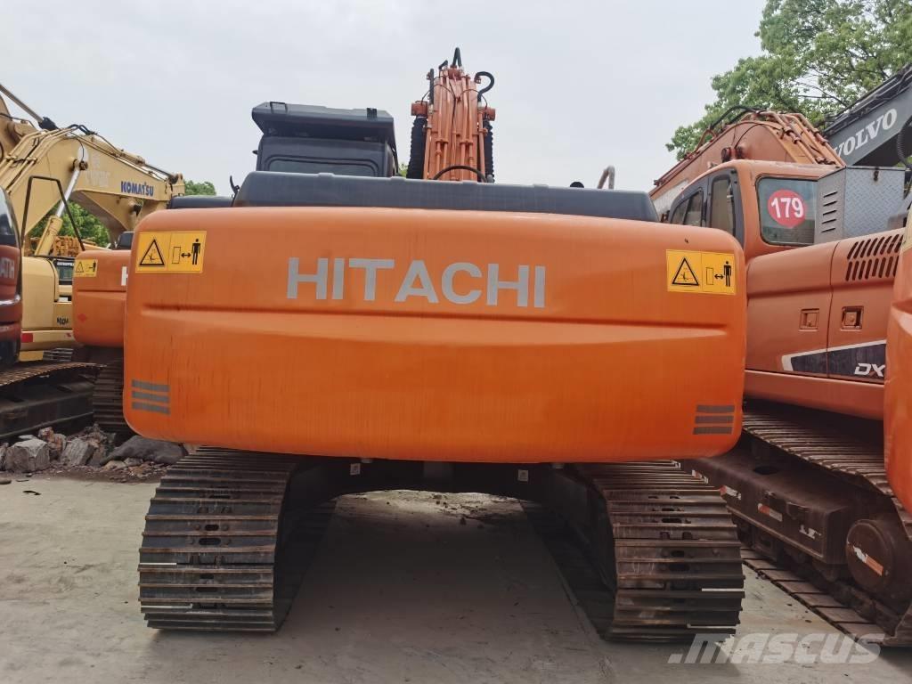 Hitachi ZX 200 Roomikekskavaatorid
