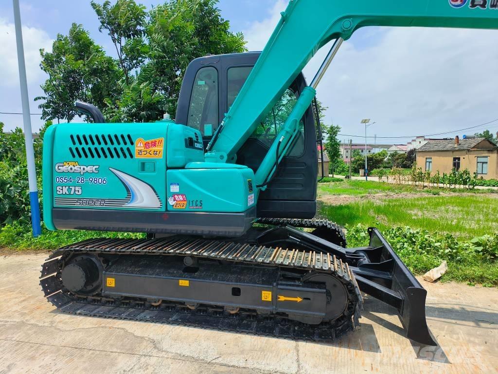 Kobelco SK 75 Roomikekskavaatorid
