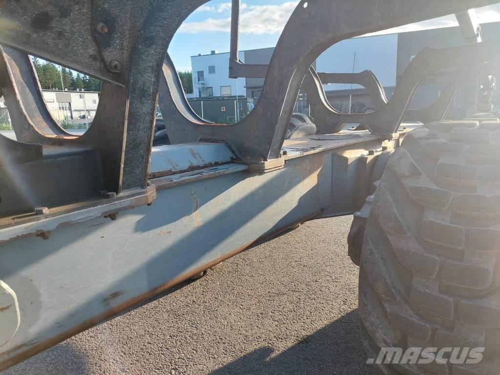 Sampo-Rosenlew FR 48 Forwarderid