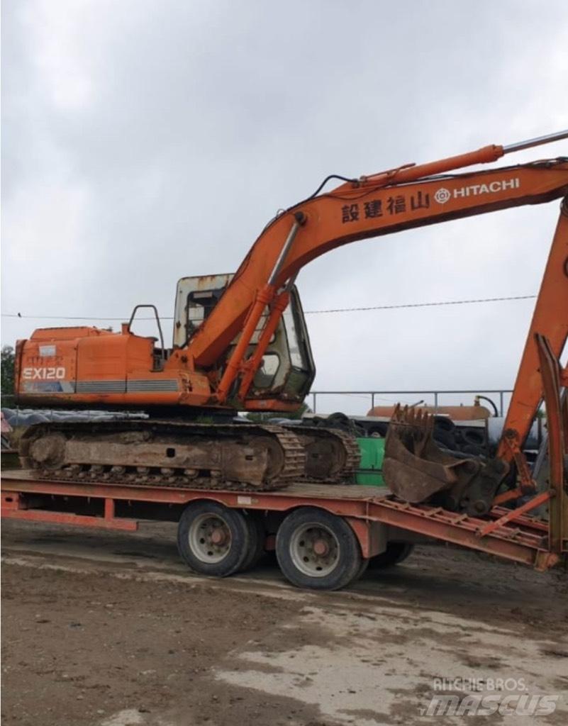 Hitachi EX 120-1 Roomikekskavaatorid