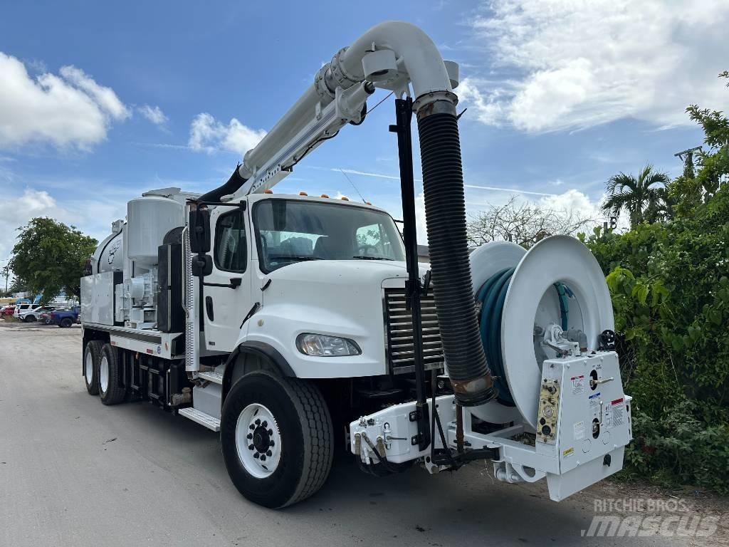 Freightliner M2 Vaakumautod