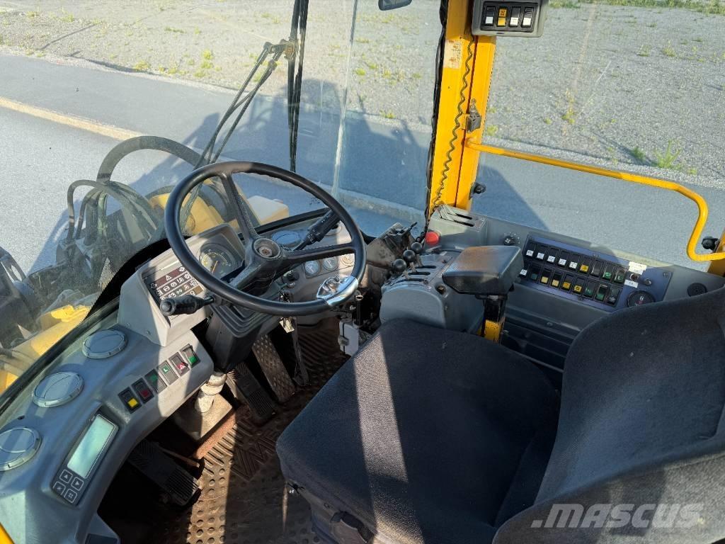 Volvo L 70 C Rataslaadurid