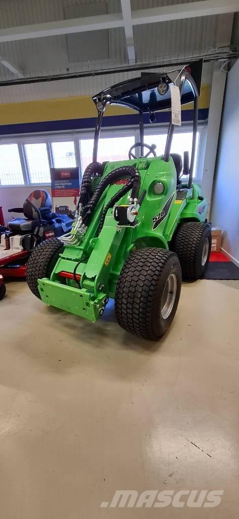 Avant 528 Mitmeotstarbelised laadurid