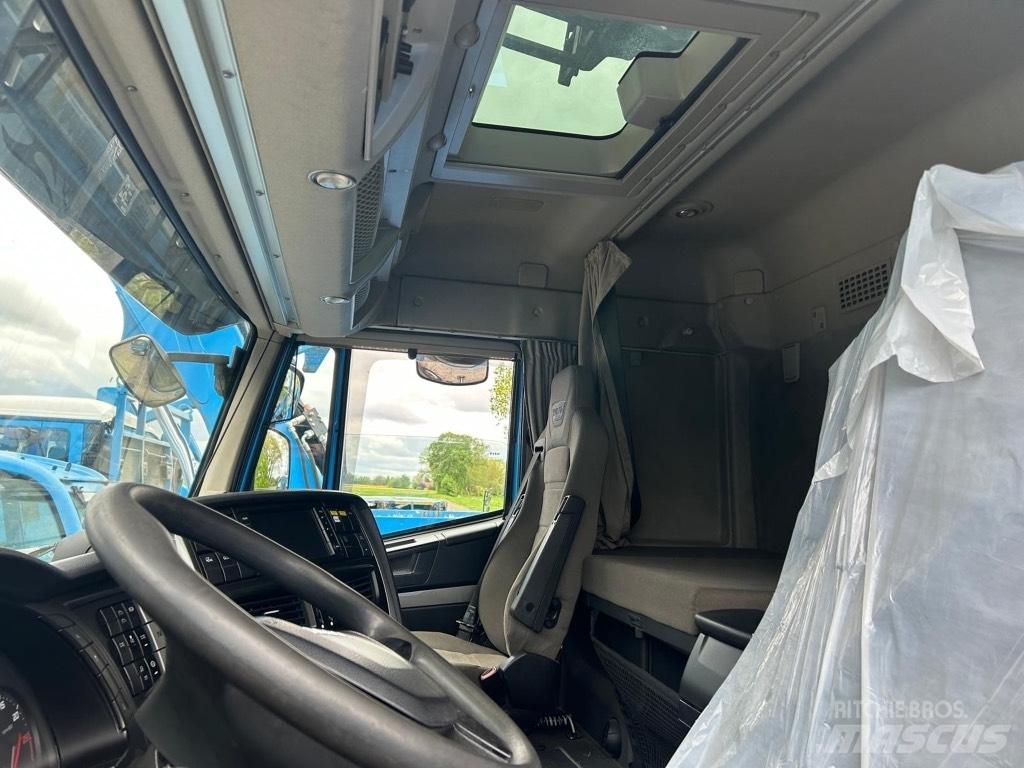 Iveco Stralis 460 ES Sadulveokid