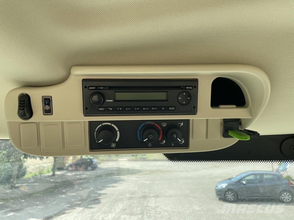 John Deere 6210R Traktorid