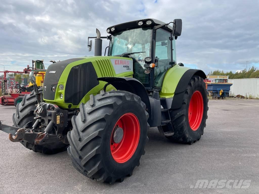 CLAAS Axion 850 Traktorid