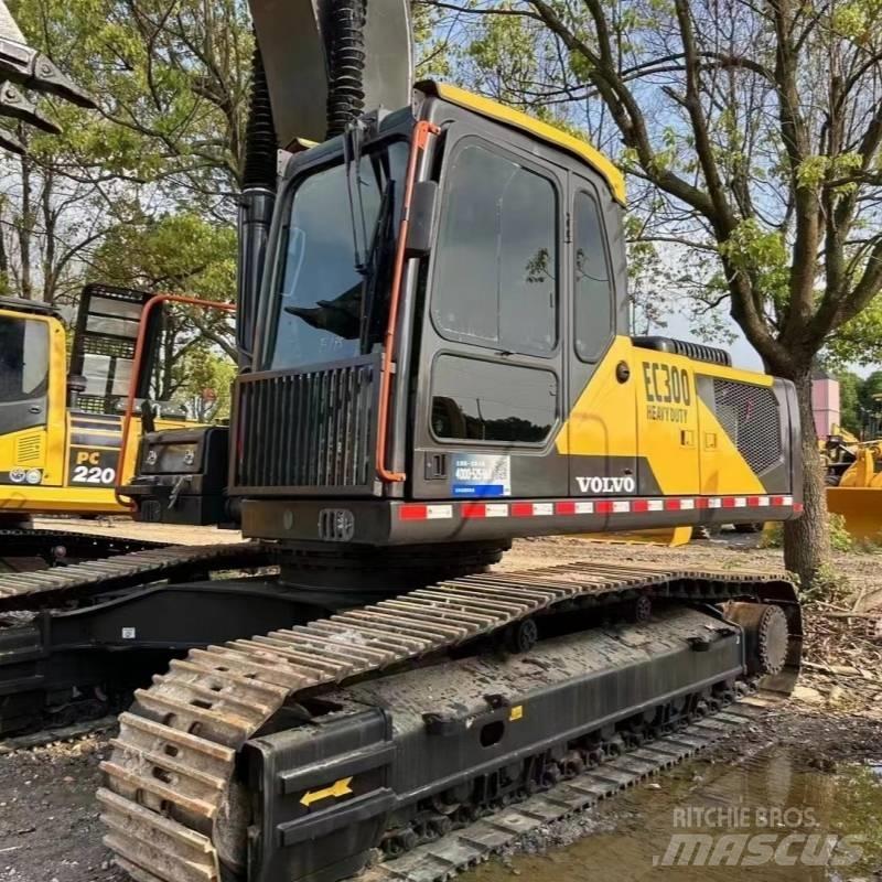 Volvo EC300 Roomikekskavaatorid