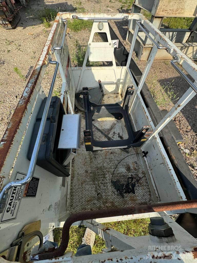 Mantis 10010MX Roomikkraanad