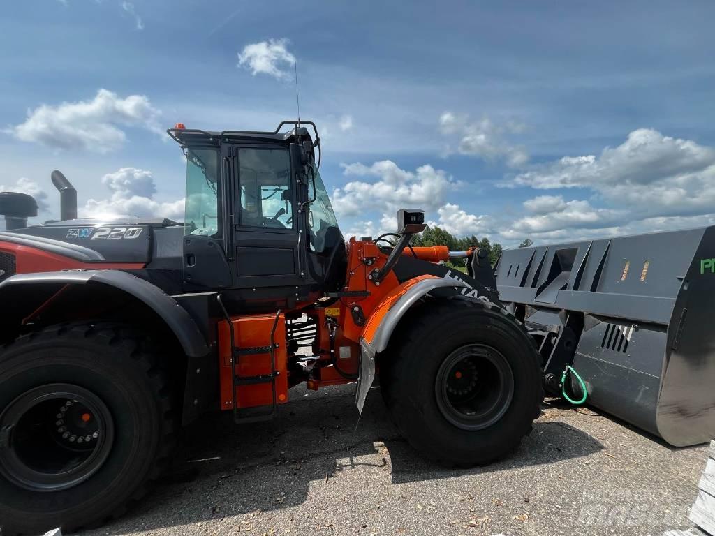 Hitachi ZW 220 Rataslaadurid