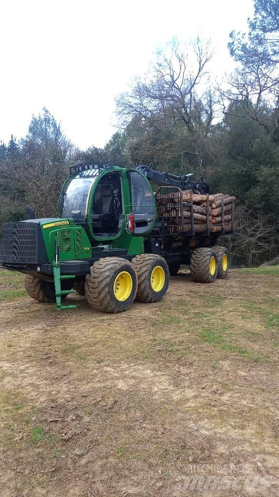 John Deere 1110 E Forwarderid