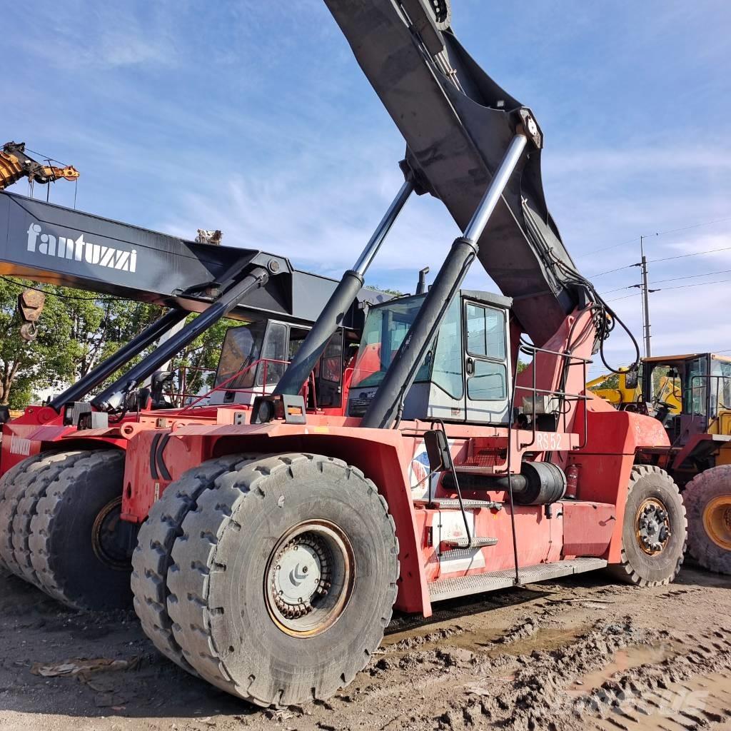 Kalmar DRF 450 Konteineritõstukid