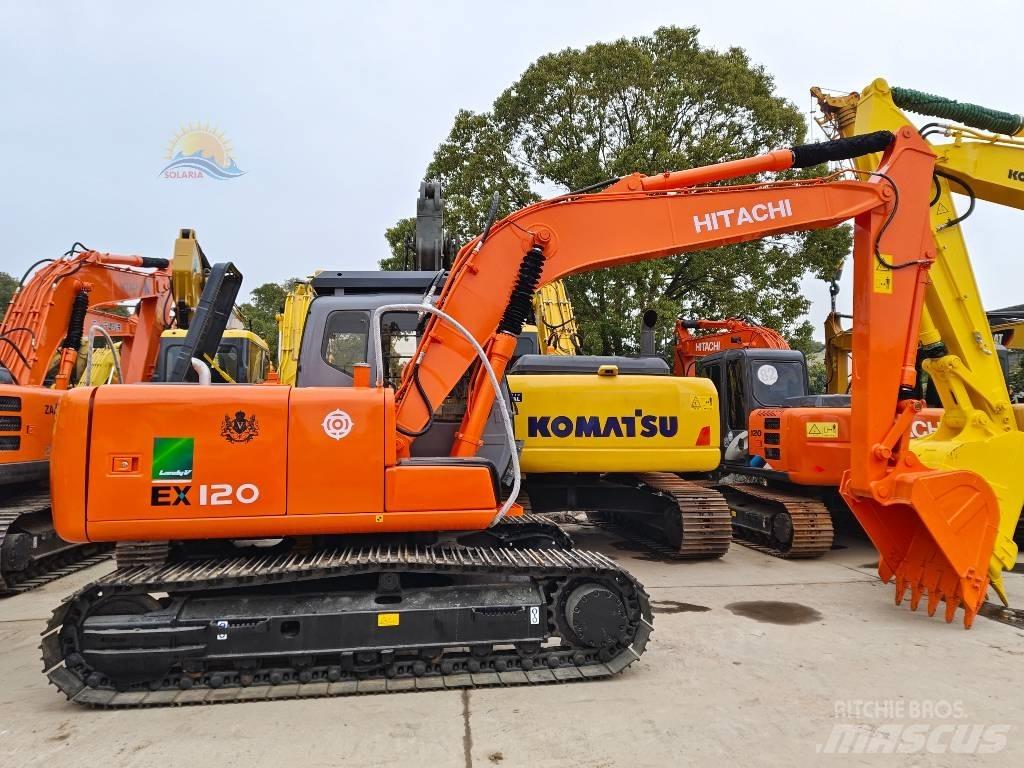 Hitachi EX 120 Roomikekskavaatorid