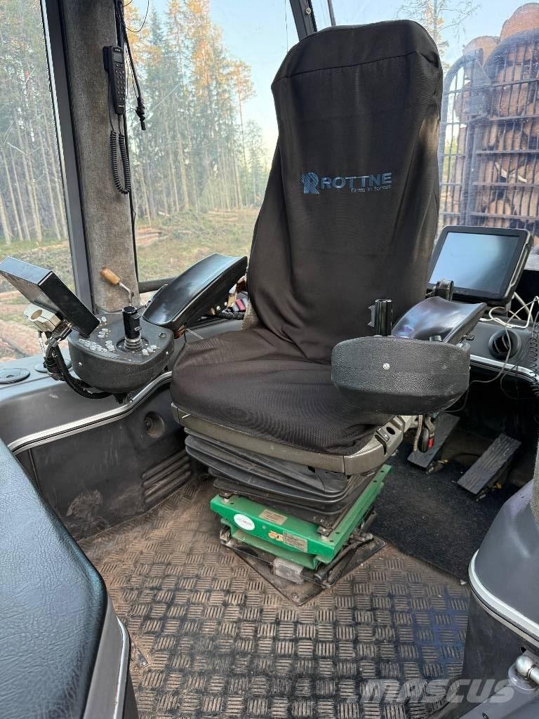 Rottne F13s Forwarderid
