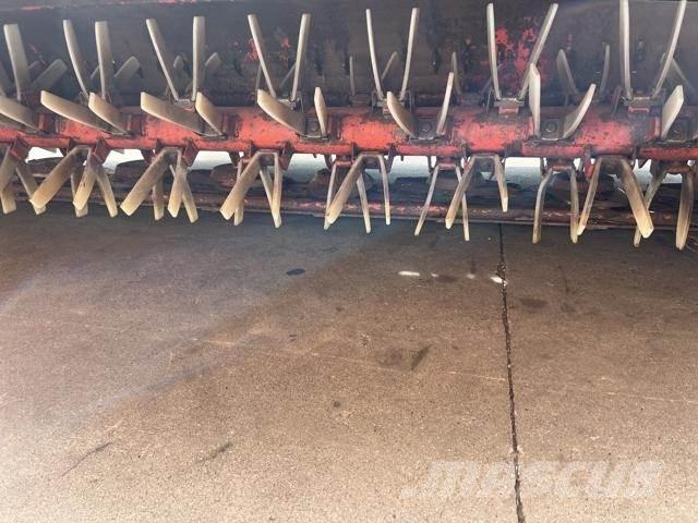 Kuhn FC 313 Niidukid