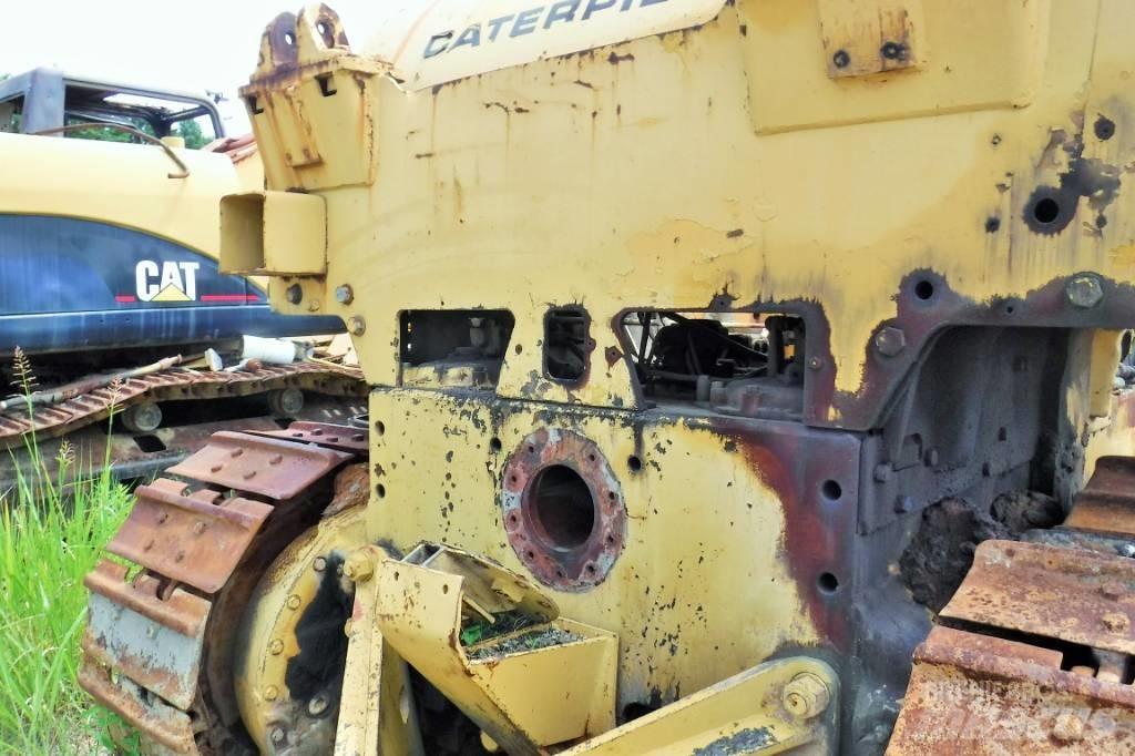CAT D 8 K Buldooserid