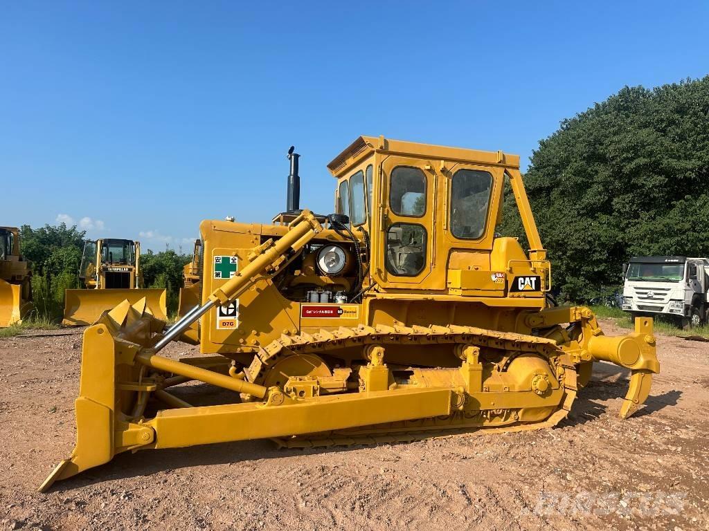 CAT D7G Buldooserid