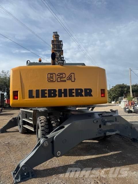 Liebherr A 924 C Materjalikäitlusmasinad