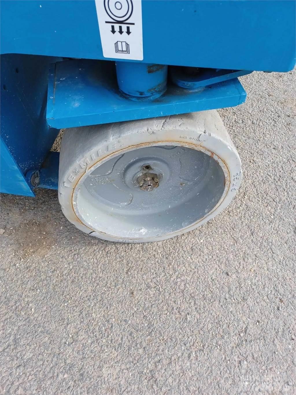 Genie GS 2646 Käärtõstukid