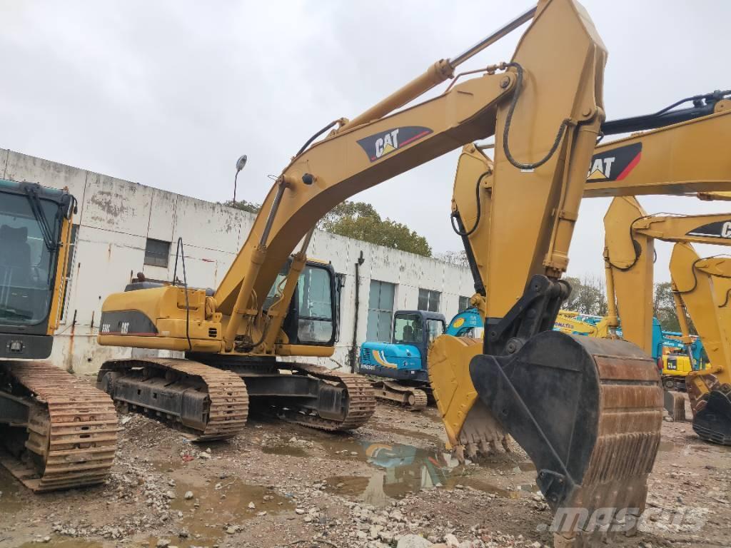 CAT 330C Roomikekskavaatorid