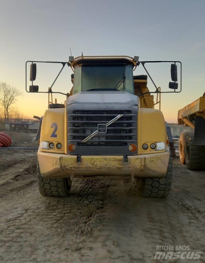 Volvo A 40 D Liigendraamiga pinnaseveokid