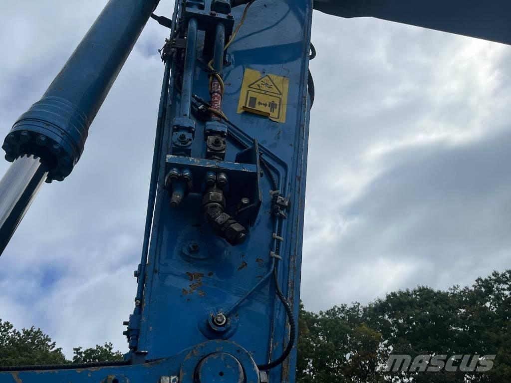 Komatsu PC 490 LC-11 Roomikekskavaatorid