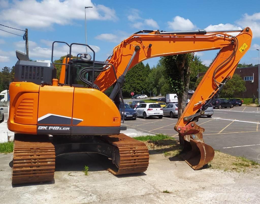 Doosan DX140LCR-7 Roomikekskavaatorid