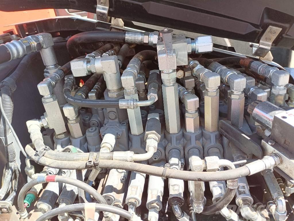 Kubota KX 080-4 Väikeekskavaatorid 7t-12t