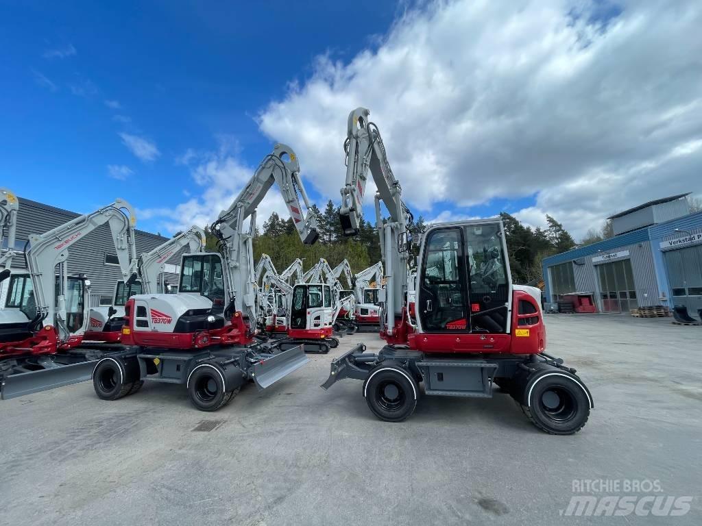 Takeuchi TB 370W Ratasekskavaatorid