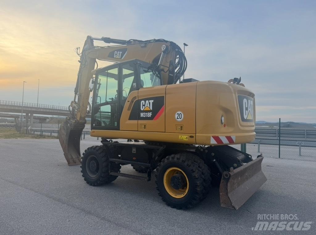 CAT M 318 F Ratasekskavaatorid