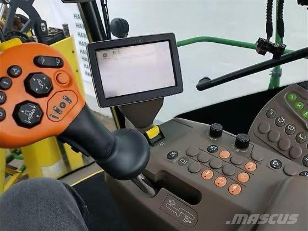 John Deere 8600 Silokombainid