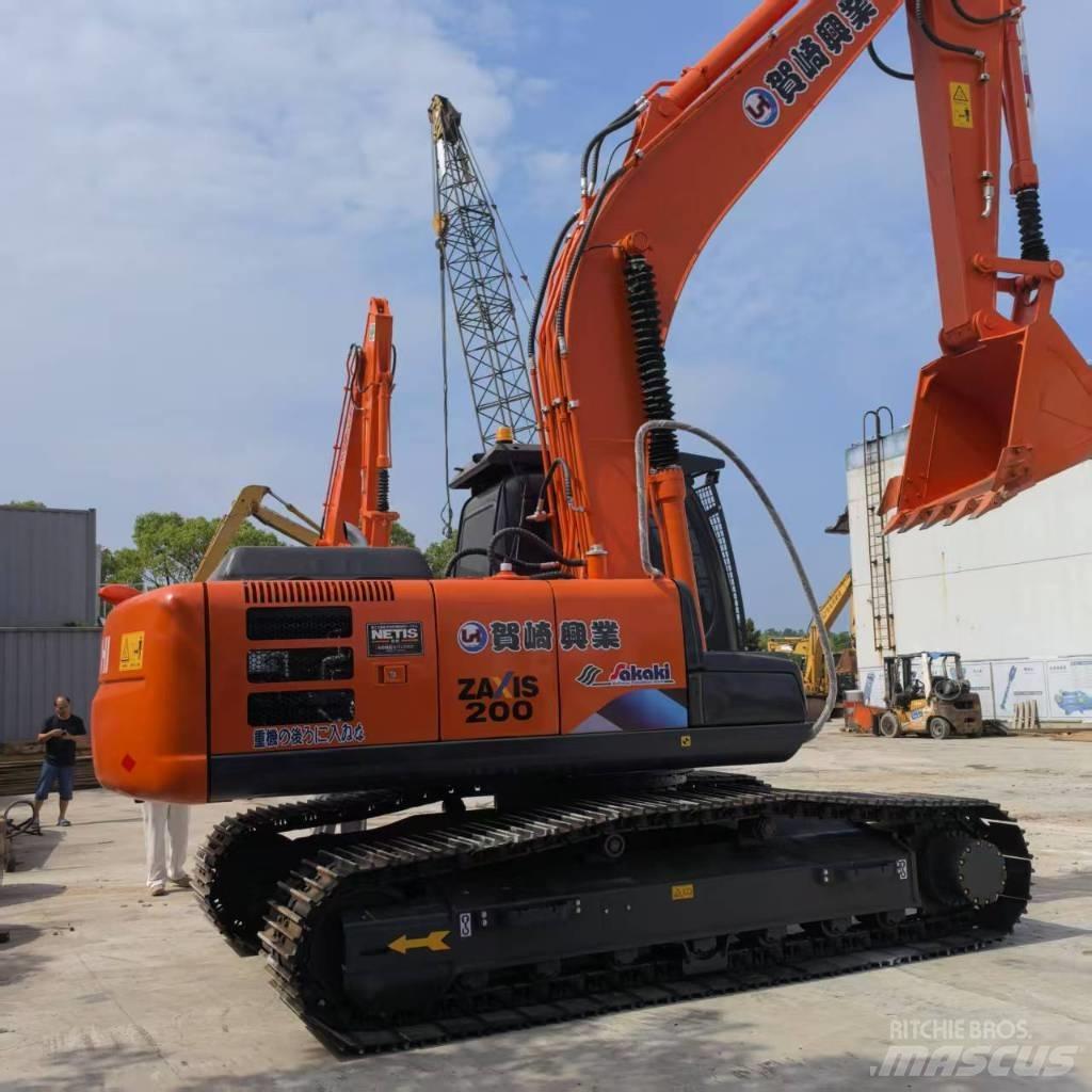 Hitachi ZX 200-3 G Roomikekskavaatorid
