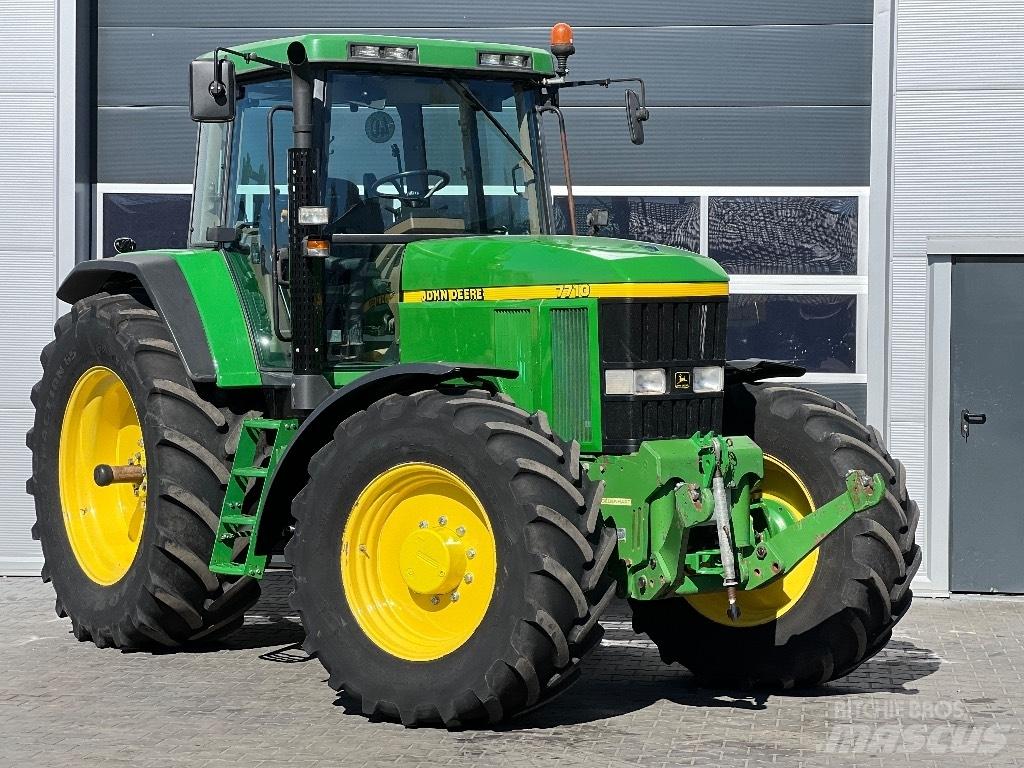 John Deere 7710 PQ Traktorid