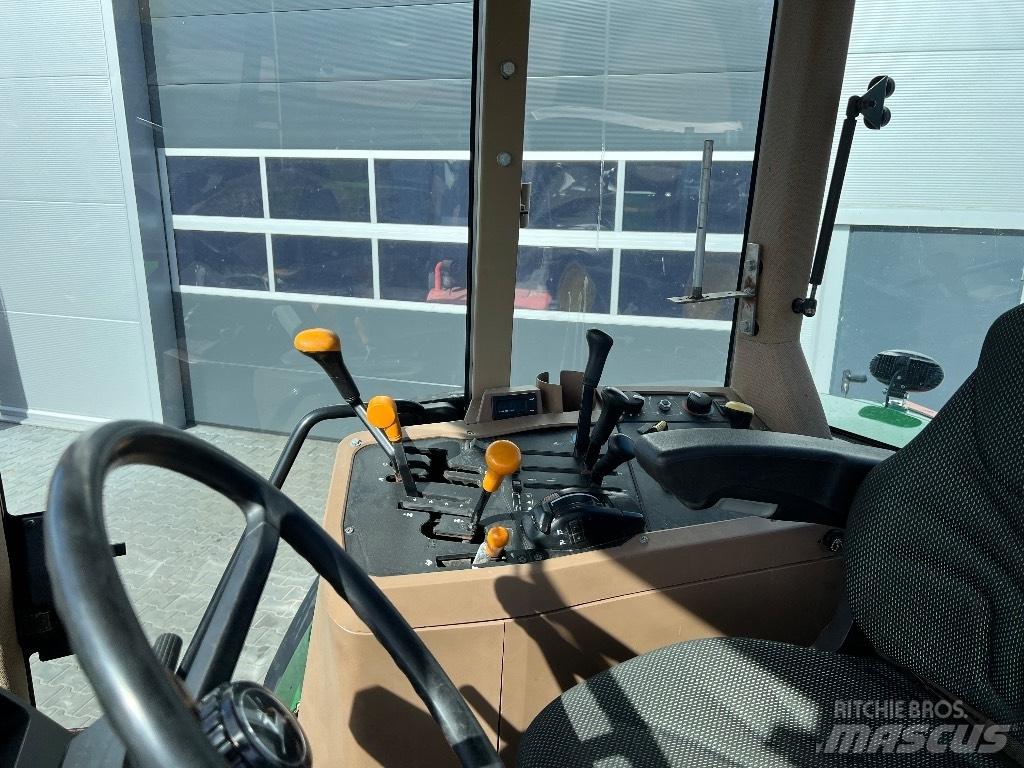 John Deere 7710 PQ Traktorid