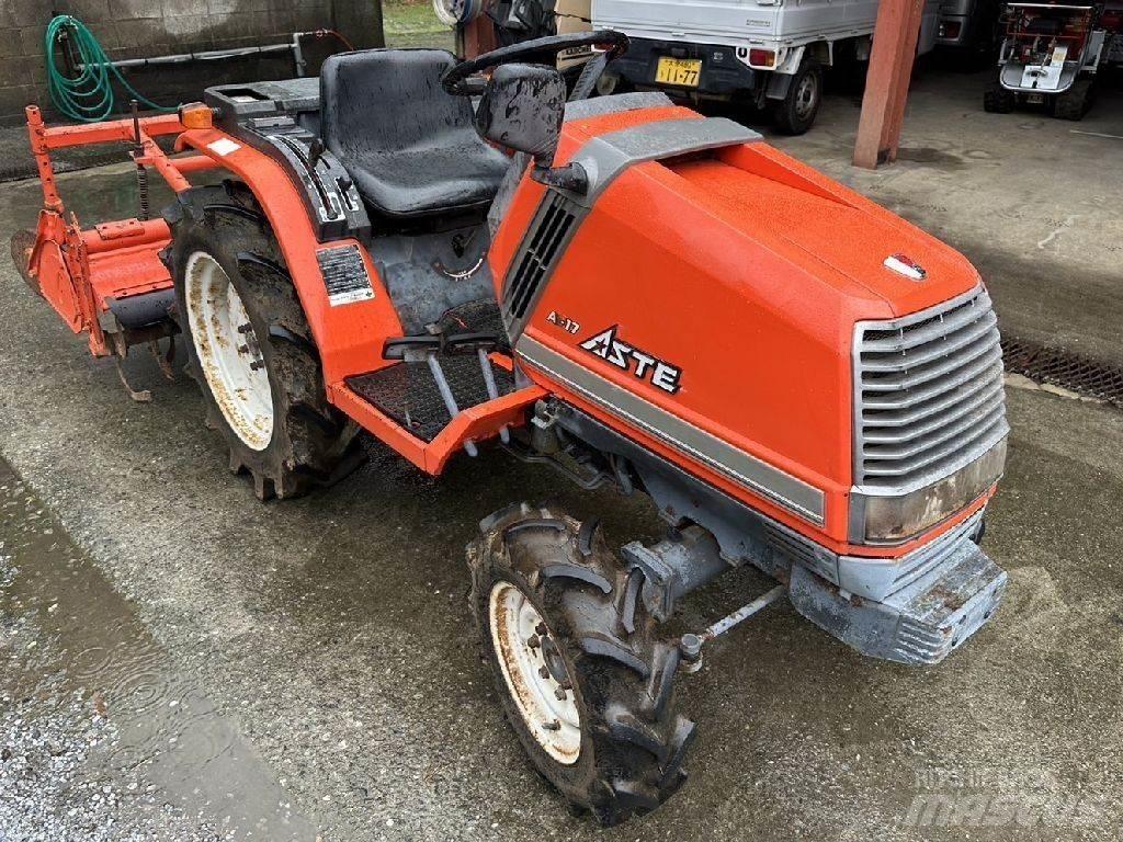 Kubota A-17 Traktorid