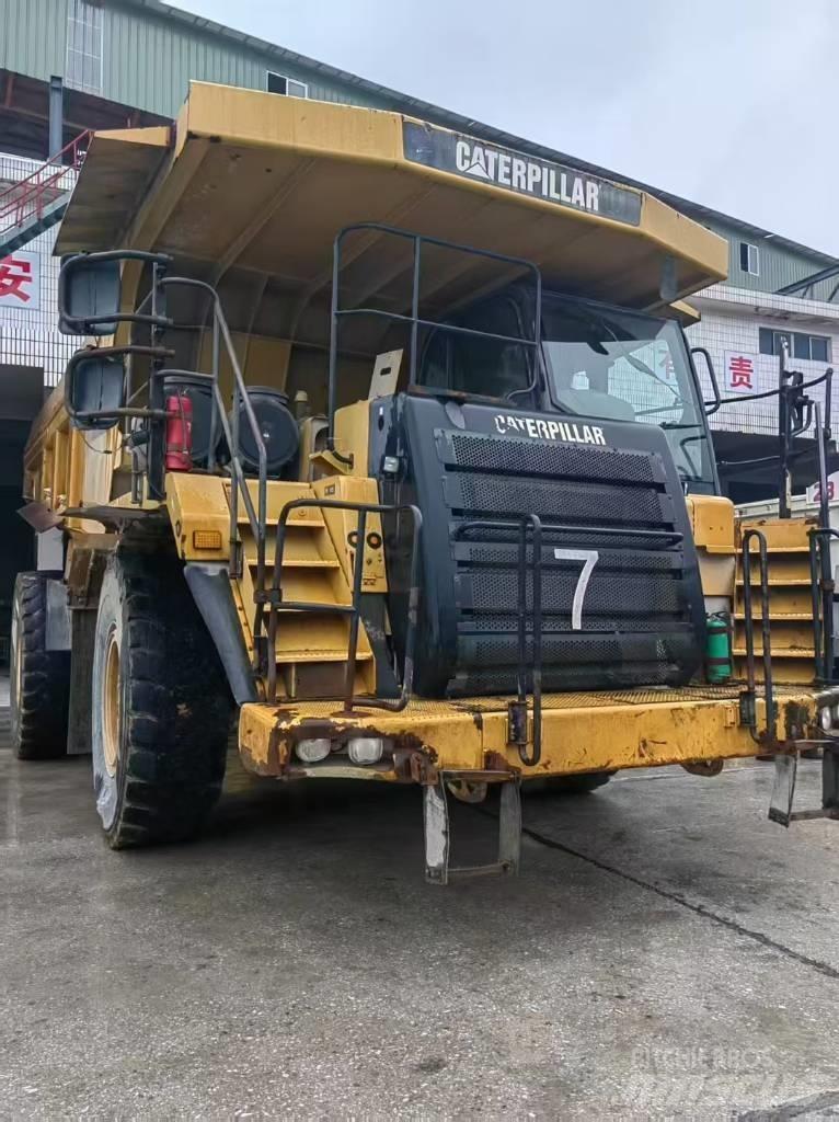 CAT 777E Liigendraamiga pinnaseveokid