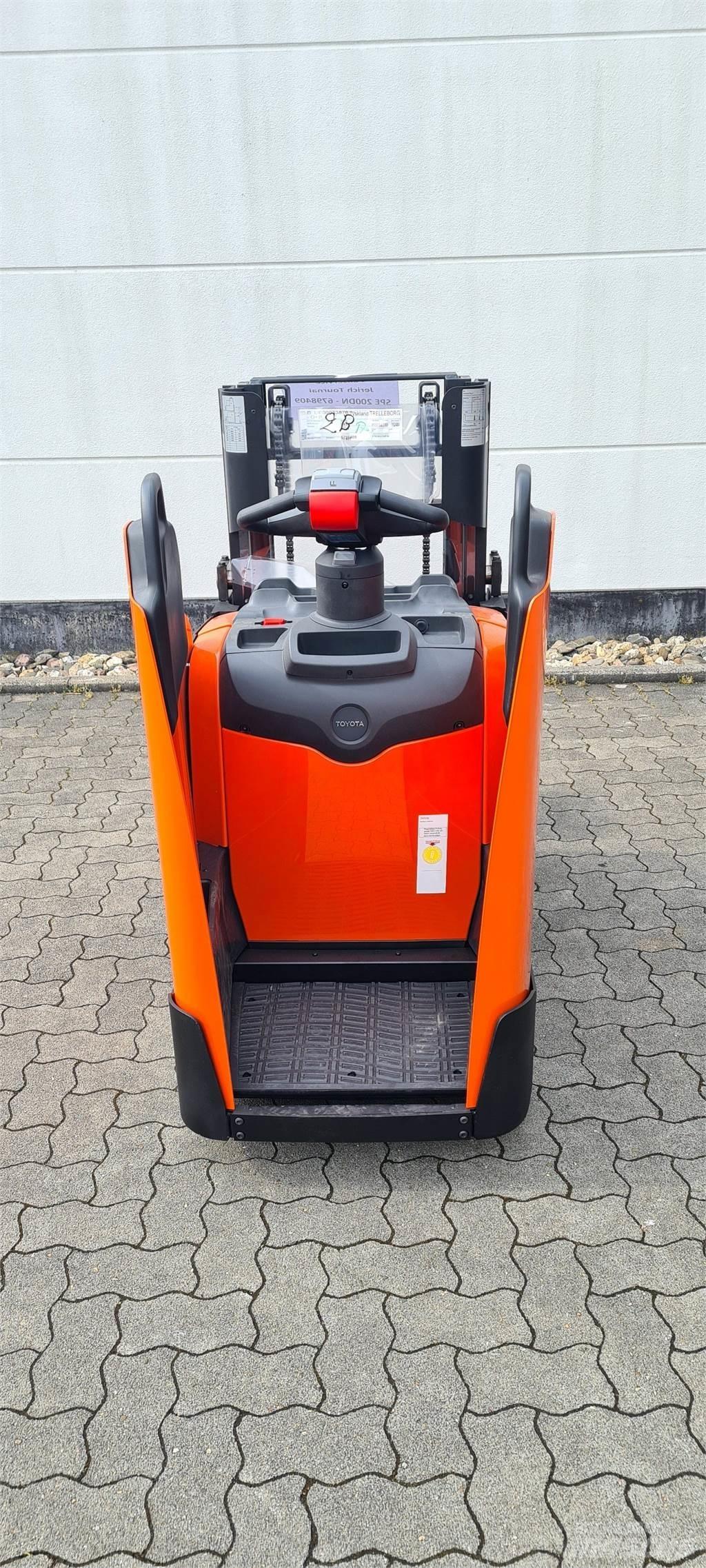 Toyota BT SPE200D Järelkäidavad virnastajad