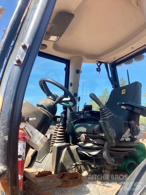 JCB 4 CX Ekskavaatorlaadurid