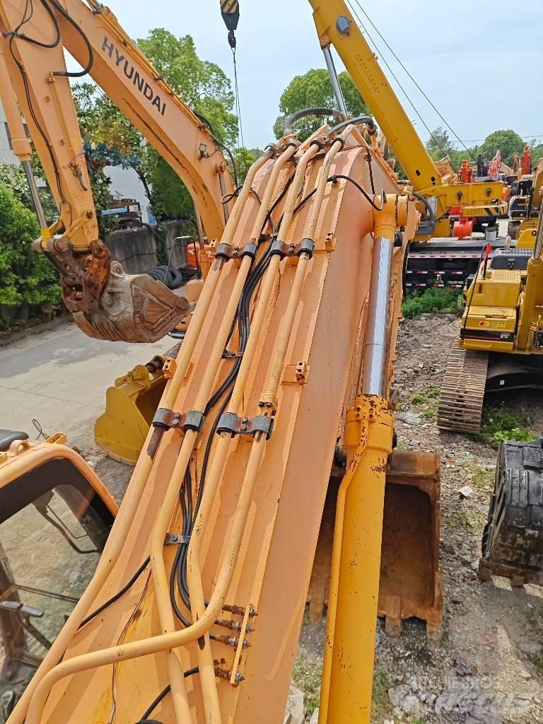 Hyundai R330LC-9S Roomikekskavaatorid