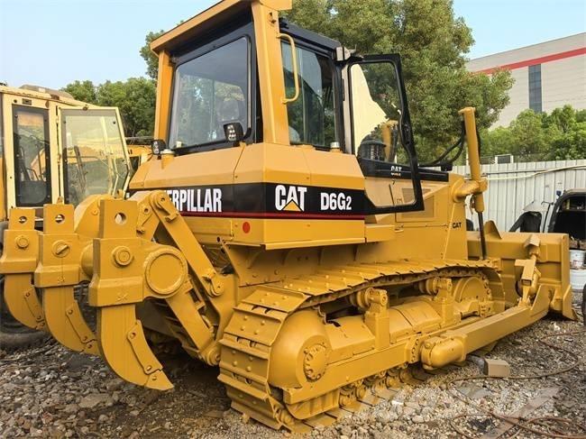 CAT D 6 G LGP II Buldooserid