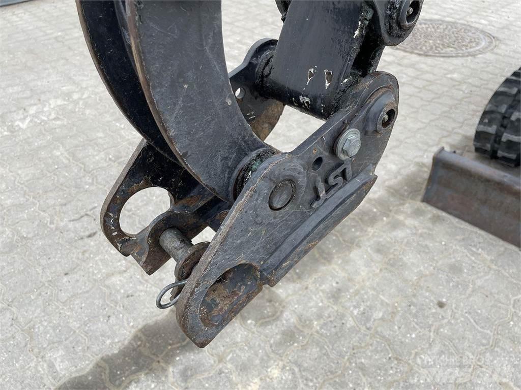 Bobcat E10 Ratasekskavaatorid