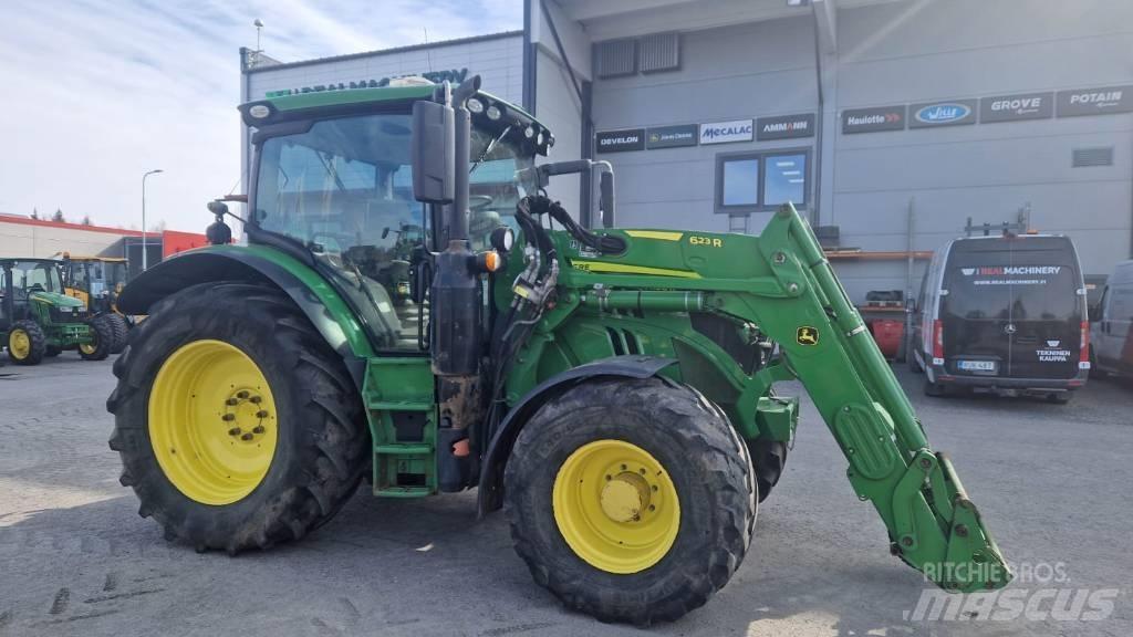 John Deere 6130 R Traktorid