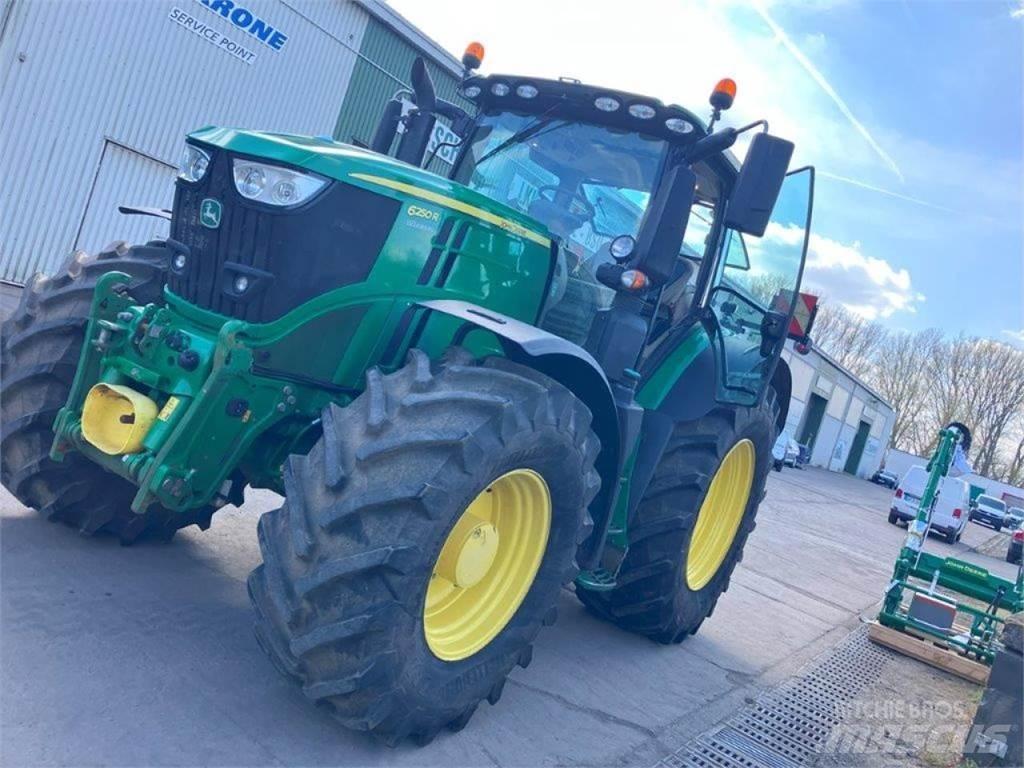 John Deere 6250R Traktorid