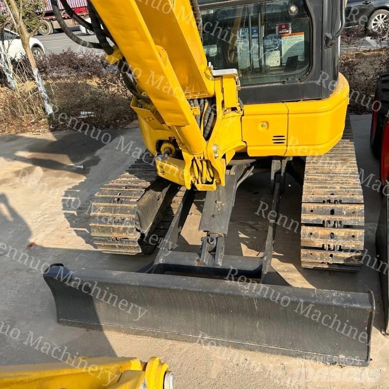 Komatsu PC35MR Miniekskavaatorid < 7 t
